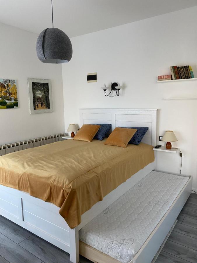 Studio Apartman Lora Lipik Eksteriør bilde